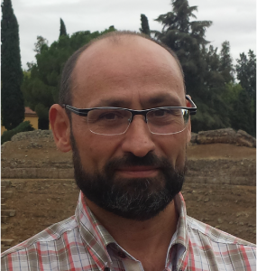 Dr. Luis Gimeno